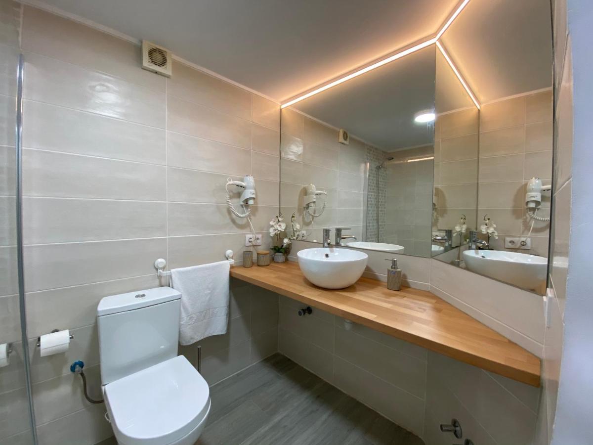 Enjoy A Sunny Apartment With Pool Next To The Sea Costa Adeje  Exterior photo